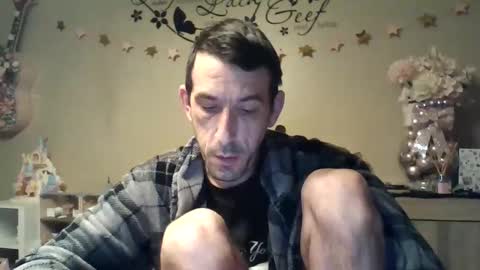 Snapshot of skinnybigcock2 chatting on January 2026 06:06:02 AM SkinnyBigCock2 online show from January 2026 06:06:02 AM