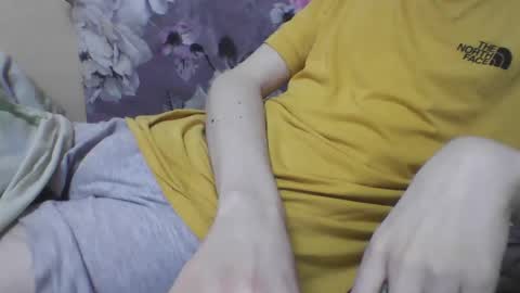 Snapshot of skinnycuteman chatting on January 2025 06:38:02 AM skinnycuteb0y online show from January 2025 06:38:02 AM