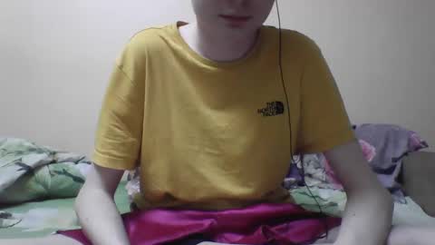 Snapshot of skinnycuteman chatting on January 2025 10:30:02 PM skinnycuteb0y online show from January 2025 10:30:02 PM