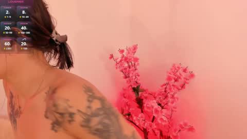 Mila online show from October 2025 08:55:02 PM