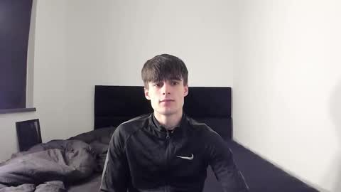 skinnyguywithbigd online show from October 2025 10:43:01 PM