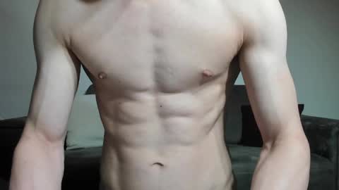 Snapshot of skinnyguywithbigd chatting on April 2026 12:35:02 AM skinnyguywithbigd online show from April 2026 12:35:02 AM