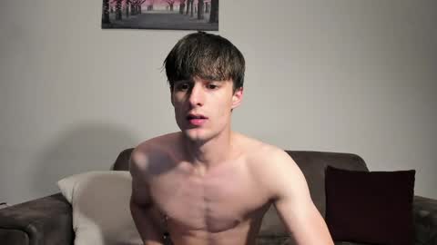 Snapshot of skinnyguywithbigd chatting on May 2026 12:29:01 AM skinnyguywithbigd online show from May 2026 12:29:01 AM