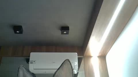 Snapshot of skinnykittencam chatting on September 2025 02:34:02 AM skinnykittencam online show from September 2025 02:34:02 AM
