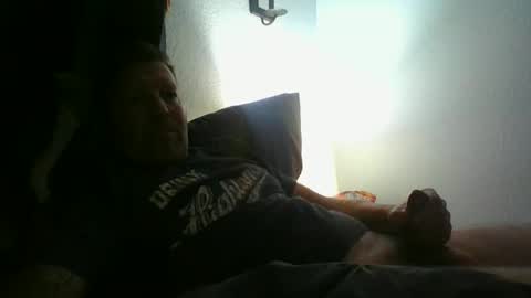 skinnymeat858205 online show from November 2025 04:00:01 AM