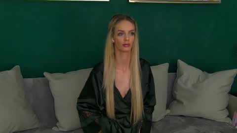 Snapshot of skinnynatty chatting on March 2026 05:11:02 AM Natty online show from March 2026 05:11:02 AM