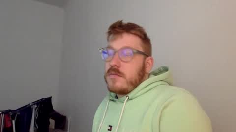 Snapshot of sklave_s chatting on October 2025 07:17:02 AM sklave_s online show from October 2025 07:17:02 AM