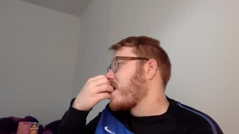 Snapshot of sklave_s chatting on October 2025 09:46:02 AM sklave_s online show from October 2025 09:46:02 AM