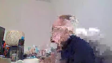 Snapshot of sklave_s chatting on March 2026 10:20:01 AM sklave_s online show from March 2026 10:20:01 AM