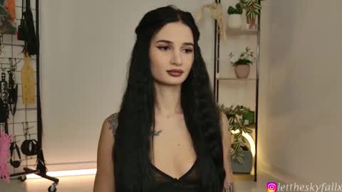 Snapshot of sky011fall chatting on March 2026 11:19:02 PM Eliza online show from March 2026 11:19:02 PM