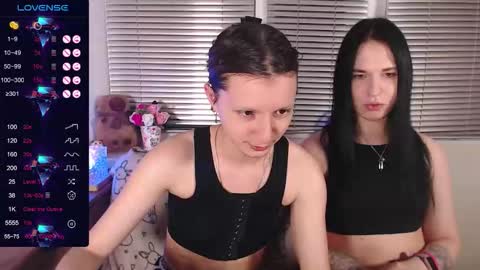 Snapshot of sky9669 chatting on March 2026 03:41:01 PM Iska Im genderfluid theyheshenot use ht have reasons and Mia my t-gf sheher online show from March 2026 03:41:01 PM