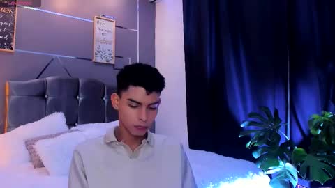 Daniel online show from November 2025 03:16:02 AM