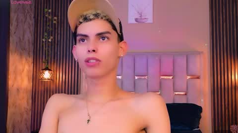 Snapshot of sky_jules chatting on April 2026 09:26:01 PM Daniel online show from April 2026 09:26:01 PM