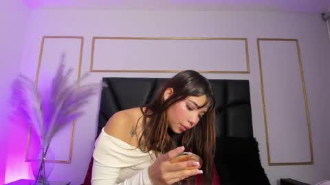 Snapshot of sky_n_zayn chatting on April 2026 12:15:02 PM sky_n_zayn online show from April 2026 12:15:02 PM