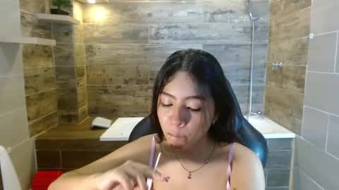 Snapshot of sky_winter chatting on March 2026 03:40:01 PM S O F I online show from March 2026 03:40:01 PM