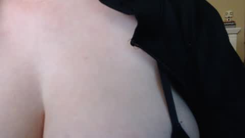 SKYLE   online show from December 2024 03:13:02 AM