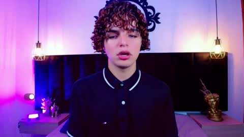 Angel online show from January 2026 08:01:01 PM