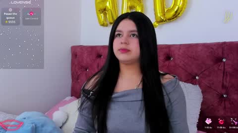 Snapshot of skyhotgirl chatting on April 2026 07:56:01 PM Sky online show from April 2026 07:56:01 PM