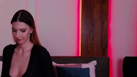 SkylarSpark online show from November 2025 09:58:01 PM