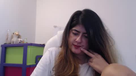 Skyler online show from March 2025 05:17:02 PM