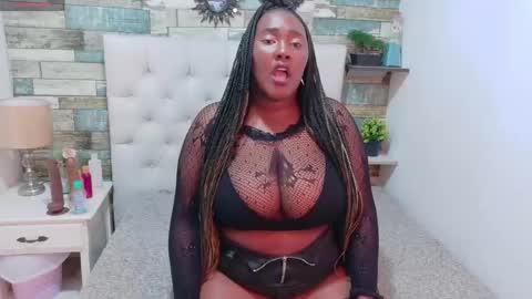 Snapshot of skyler_naomi chatting on April 2026 02:46:02 PM skyler_naomi online show from April 2026 02:46:02 PM