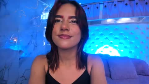 Snapshot of skyler_rouse chatting on July 2026 08:14:01 PM skyler_rouse online show from July 2026 08:14:01 PM