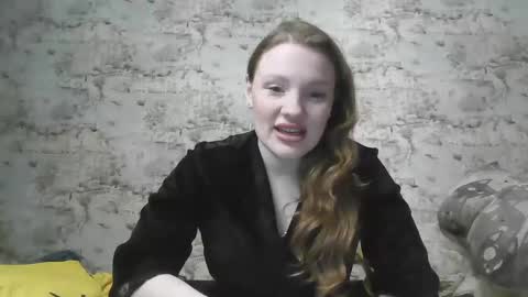 Skyler online show from February 2025 09:48:02 PM