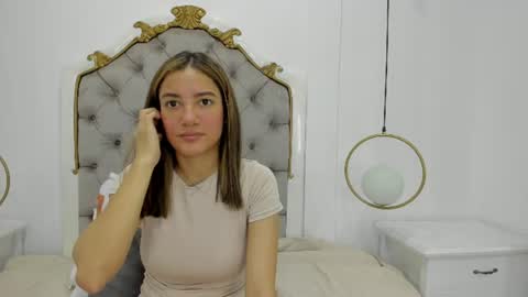 Snapshot of skylerwhite02 chatting on July 2026 03:45:01 AM Skyler online show from July 2026 03:45:01 AM