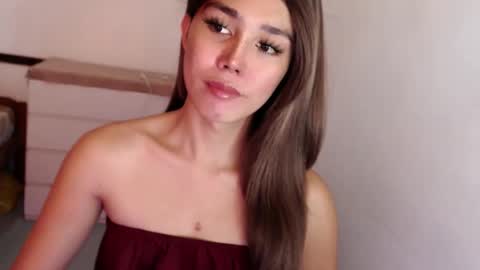 Snapshot of skyllerkent chatting on March 2026 04:28:02 AM Sky online show from March 2026 04:28:02 AM