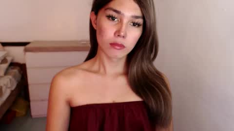 Snapshot of skyllerkent chatting on March 2026 03:23:01 AM Sky online show from March 2026 03:23:01 AM