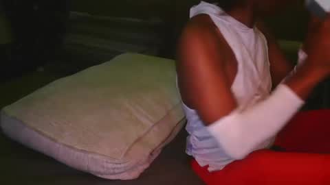 skyonetoo3 online show from October 2025 03:07:01 AM