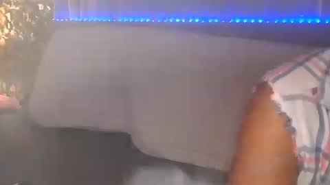 skyonetoo3 online show from November 2025 01:15:01 AM