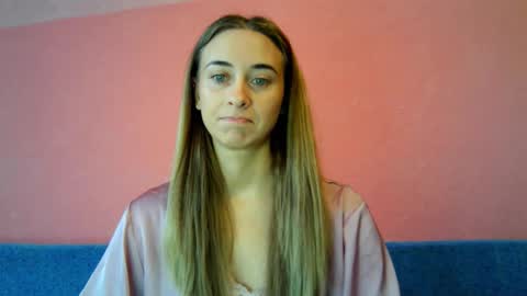 Snapshot of skyremnant chatting on December 2025 10:11:02 AM skyremnant online show from December 2025 10:11:02 AM