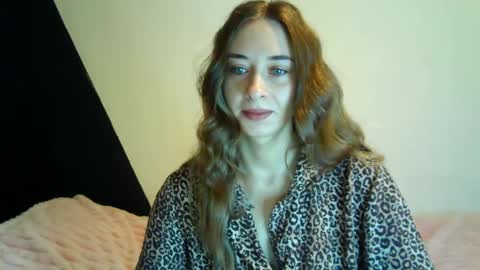 Snapshot of skyremnant chatting on February 2026 08:35:02 AM skyremnant online show from February 2026 08:35:02 AM