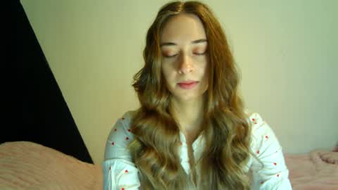 Snapshot of skyremnant chatting on February 2026 09:16:02 AM skyremnant online show from February 2026 09:16:02 AM