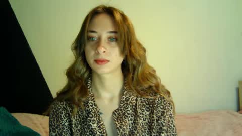 Snapshot of skyremnant chatting on February 2026 09:54:02 AM skyremnant online show from February 2026 09:54:02 AM