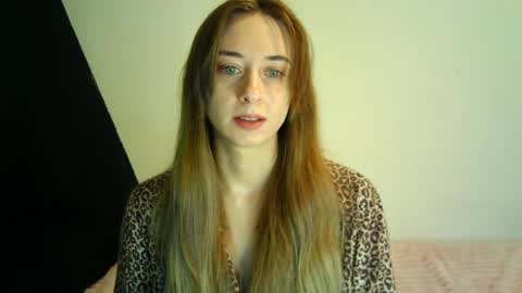 Snapshot of skyremnant chatting on February 2026 10:38:01 AM skyremnant online show from February 2026 10:38:01 AM