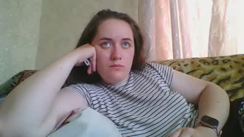 skyressie333 online show from May 2026 10:42:01 AM