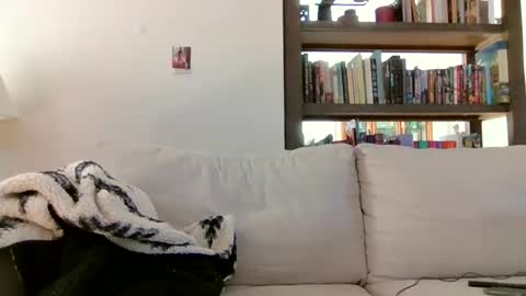 Snapshot of skywinters chatting on April 2026 02:25:01 PM Sky Winters online show from April 2026 02:25:01 PM