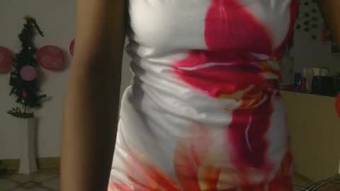 Snapshot of skyy_brown chatting on February 2026 11:45:01 PM Bella online show from February 2026 11:45:01 PM