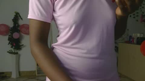 Snapshot of skyy_brown chatting on February 2026 12:00:01 AM Bella online show from February 2026 12:00:01 AM