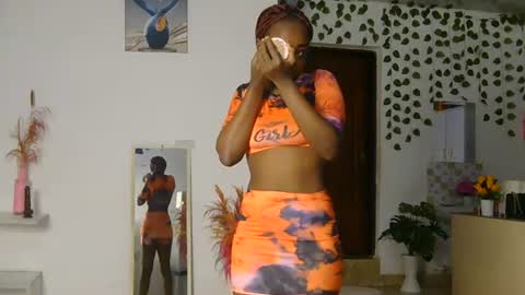 Snapshot of skyy_brown chatting on June 2026 02:03:02 AM Bella online show from June 2026 02:03:02 AM