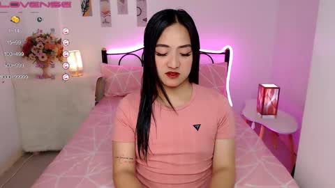 Snapshot of slave_amanda69 chatting on December 2024 06:01:01 AM Queen Cyrine online show from December 2024 06:01:01 AM