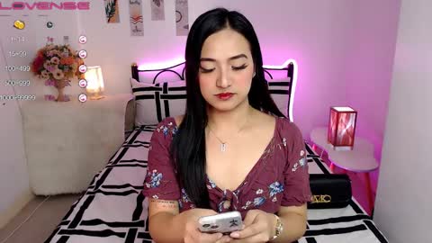 Snapshot of slave_amanda69 chatting on January 2025 05:24:01 AM Queen Cyrine online show from January 2025 05:24:01 AM