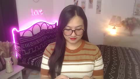 Snapshot of slave_amanda69 chatting on December 2025 10:09:02 AM Queen Cyrine online show from December 2025 10:09:02 AM