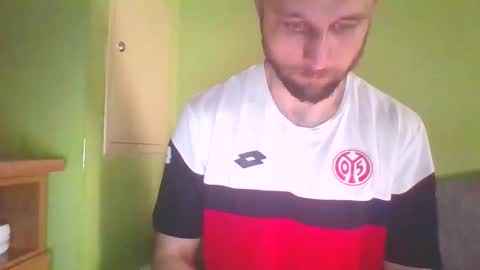 Snapshot of slaveboy32bi chatting on November 2025 08:44:01 AM slave boy perwers bdsmFEMDOM online show from November 2025 08:44:01 AM