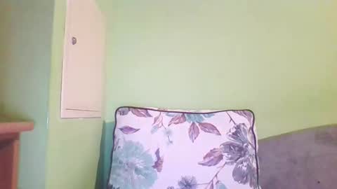 Snapshot of slaveboy32bi chatting on November 2025 06:23:02 PM slave boy perwers bdsmFEMDOM online show from November 2025 06:23:02 PM