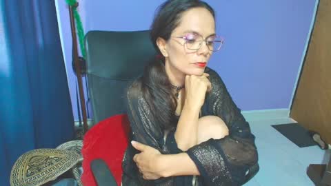 Snapshot of slavefuck chatting on April 2026 09:42:01 PM SlaveFuck online show from April 2026 09:42:01 PM