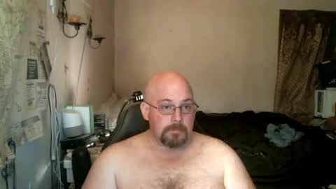 Snapshot of slavejim518 chatting on February 2025 05:15:02 AM slavejim online show from February 2025 05:15:02 AM