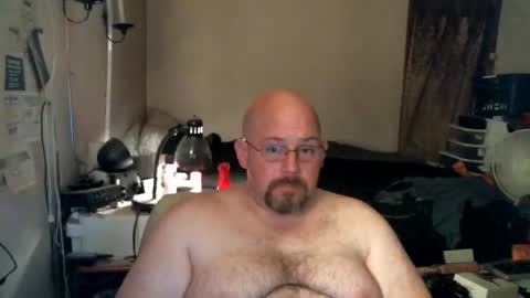 Snapshot of slavejim518 chatting on March 2026 04:38:02 AM slavejim online show from March 2026 04:38:02 AM